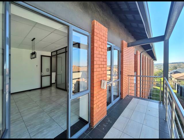 252M² OFFICE TO LET IN WILLOWBROOK